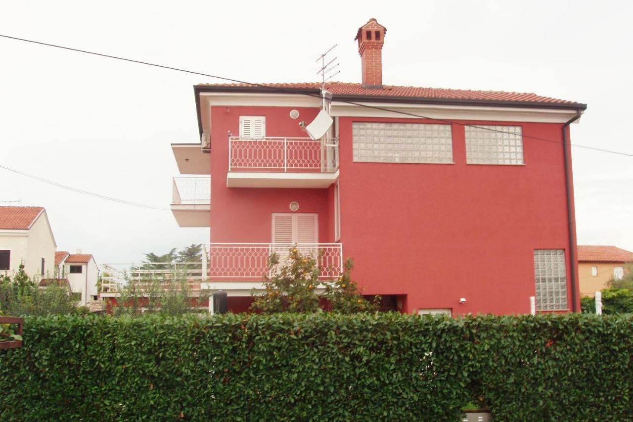 Apartmán With A Parking Space - 7058 Umag